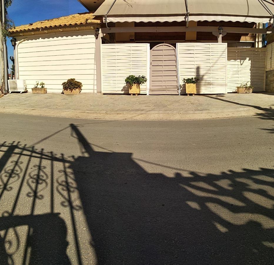Alternative Country House 10 Minutes From Athens Airport Artemida  Zewnętrze zdjęcie